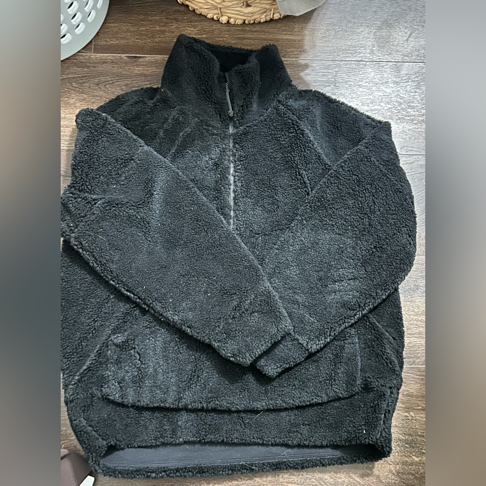lululemon athletica Black Sherpa half zip